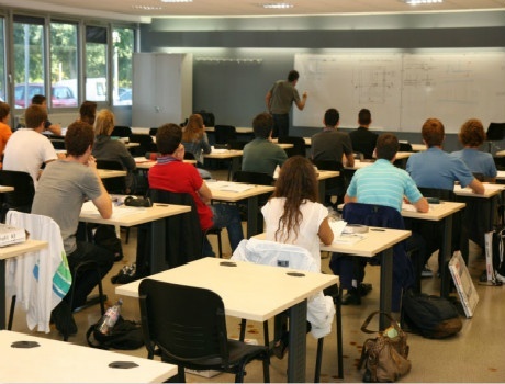 梅斯高等建筑工程学校