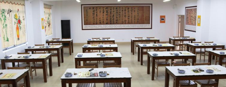 南海外国语学校2020年招生办