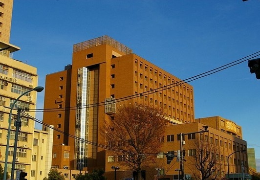 东京医科牙科大学