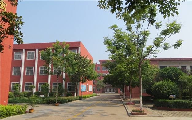 新疆巴音郭楞蒙古自治州卫生学校网站