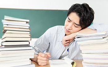 摸鱼复习，效率低