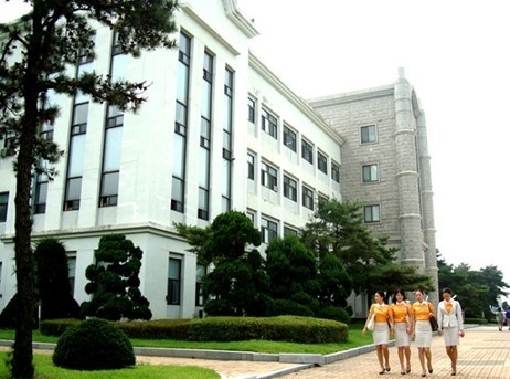 斗源工科大学
