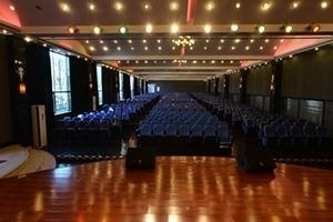 北京市中关村外国语学校学校篮球馆
