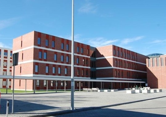 托伦哥白尼大学