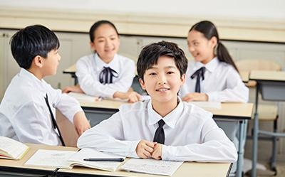 课程类型：青少年英语