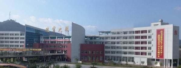 四川射洪恒立服装学校