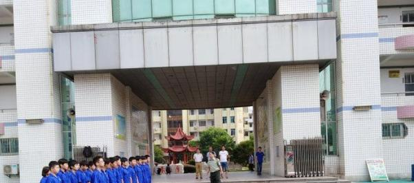 安义职业技术学校