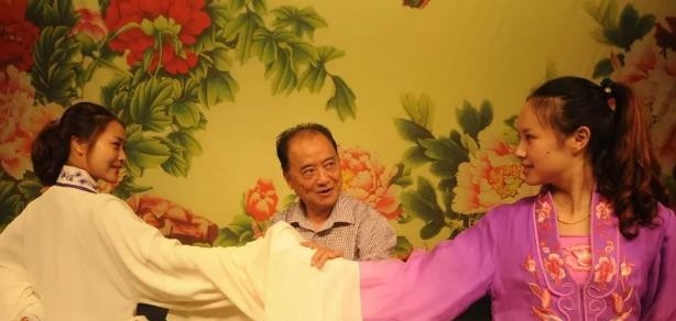 嵊州越剧艺术学校