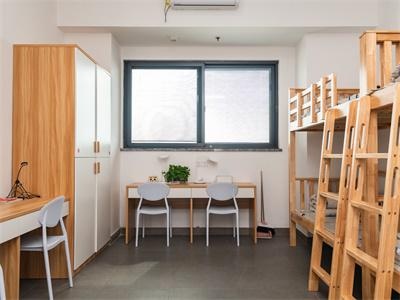 厦门华锐莱普顿学校