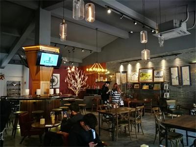 白玉木槿国际教育学校