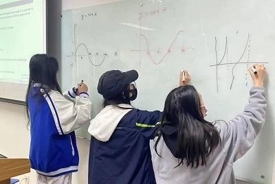 课堂学习.jpg