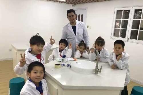 大连英领国际学校