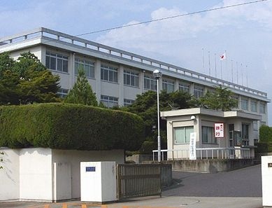 津山工业高等专门学校