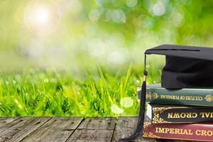 西安邮电大学在职研究生入学考试高吗