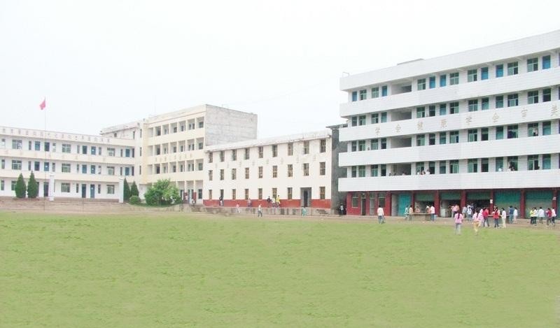 四川省通江县民胜职业高级中学