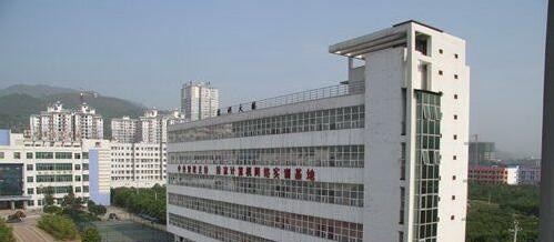 贵州机电学校网站