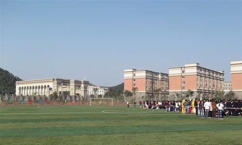 四川联合经济学校