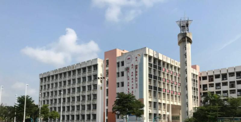 海口市海港学校