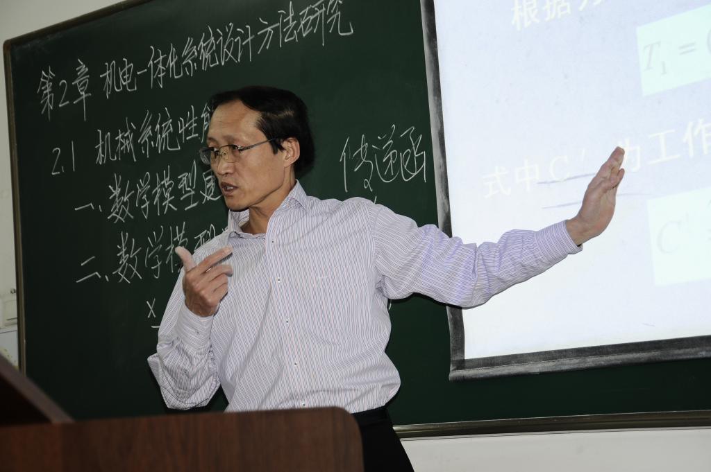 史仪凯