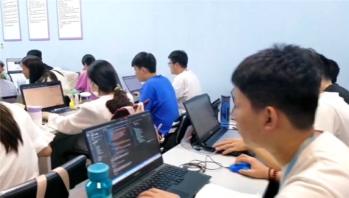 学生上课