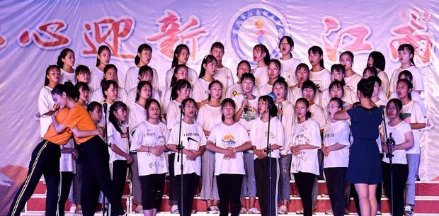 重庆渝中高级职业学校地址在哪里