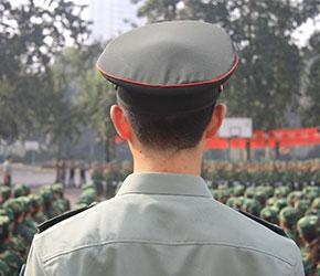 学会感恩，塑造军人品德