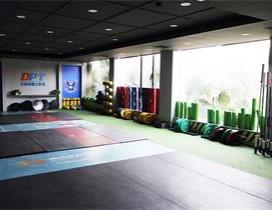 成都德西健身学校