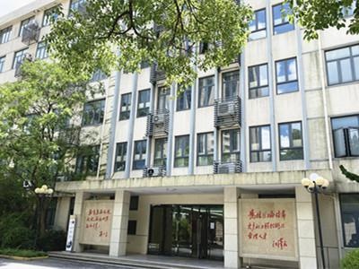 上海工程技术大学国际多语种特色高中项目