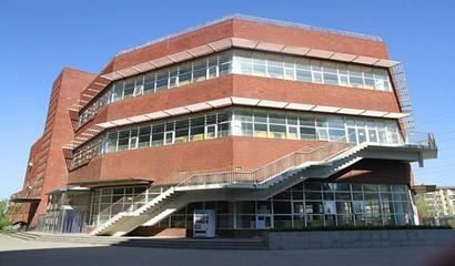 北京市北外附属外国语学校