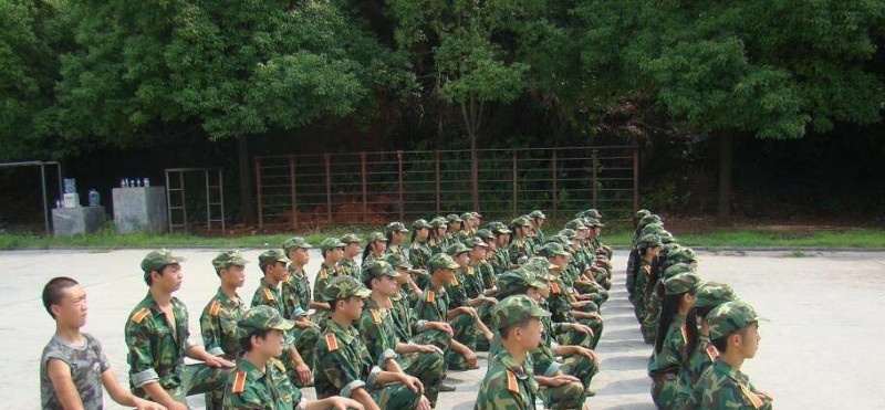 恩施民族职业技术学校