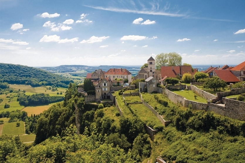 绍兴新世界法国出国培训：旅行最美村庄