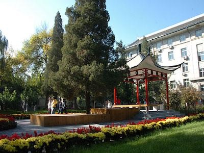 北京市朝阳区北外同文外国语学校