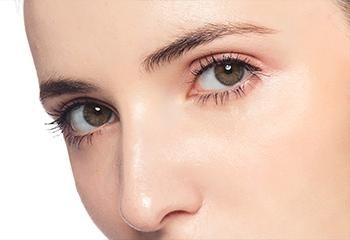 让眼睛变得明亮好看