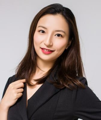 何璐.jpg