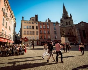 格勒诺布尔国际造纸、印刷与生物材料学校