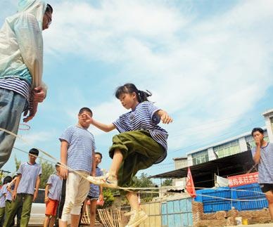 小知青下乡夏令营