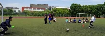 美国Lee Academy高级中学届运动会回顾