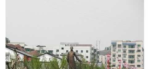 蓬安县巨龙职业中学