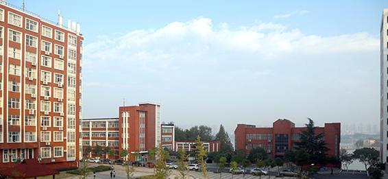 湖北生物科技职业学院