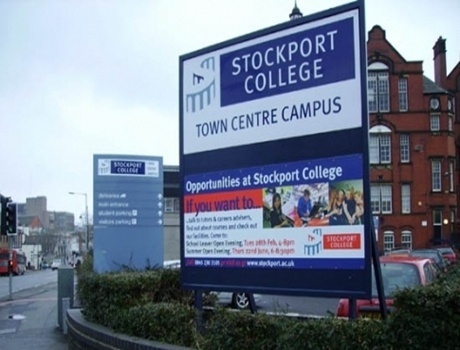 斯托克波特学院