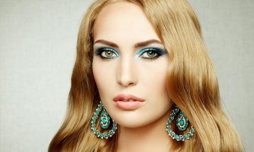 皮肤黑能美白吗