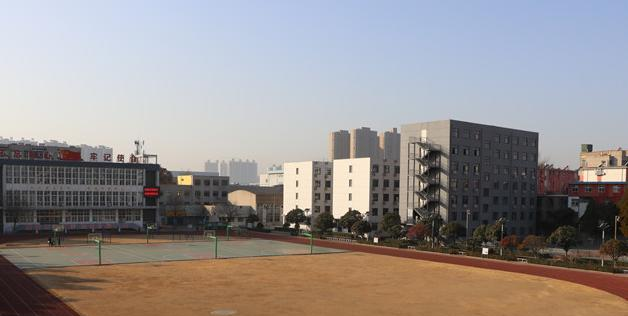 平顶山工业学校