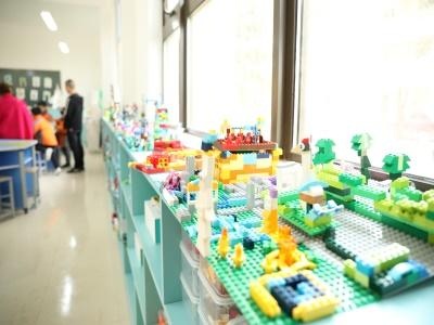 启东启迪外国语学校