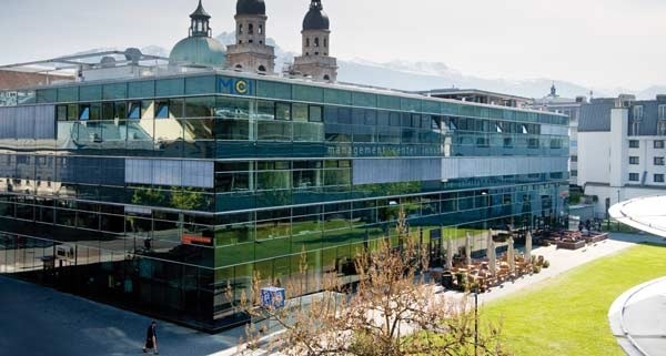 因斯布鲁克管理中心