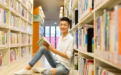 参加考试