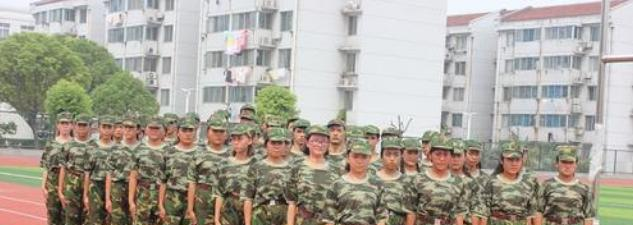 江苏侯集中学怎么样、好不好