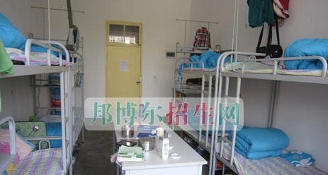 贵州省内贸学校