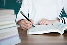 孩子总是拖拉磨蹭怎么办