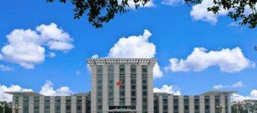 吉林医药学院