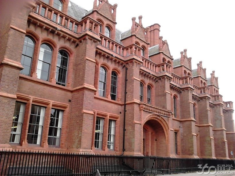 利物浦霍普大学